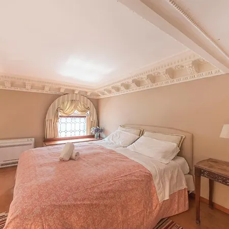 Apartment Canal Grande *