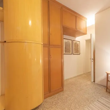 Canal Grande Apartment *